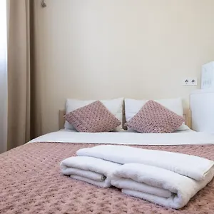 https://apartment-m41-studio.hotels-of-kiev.com